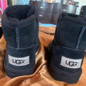 ugg genuine shearling boots kids